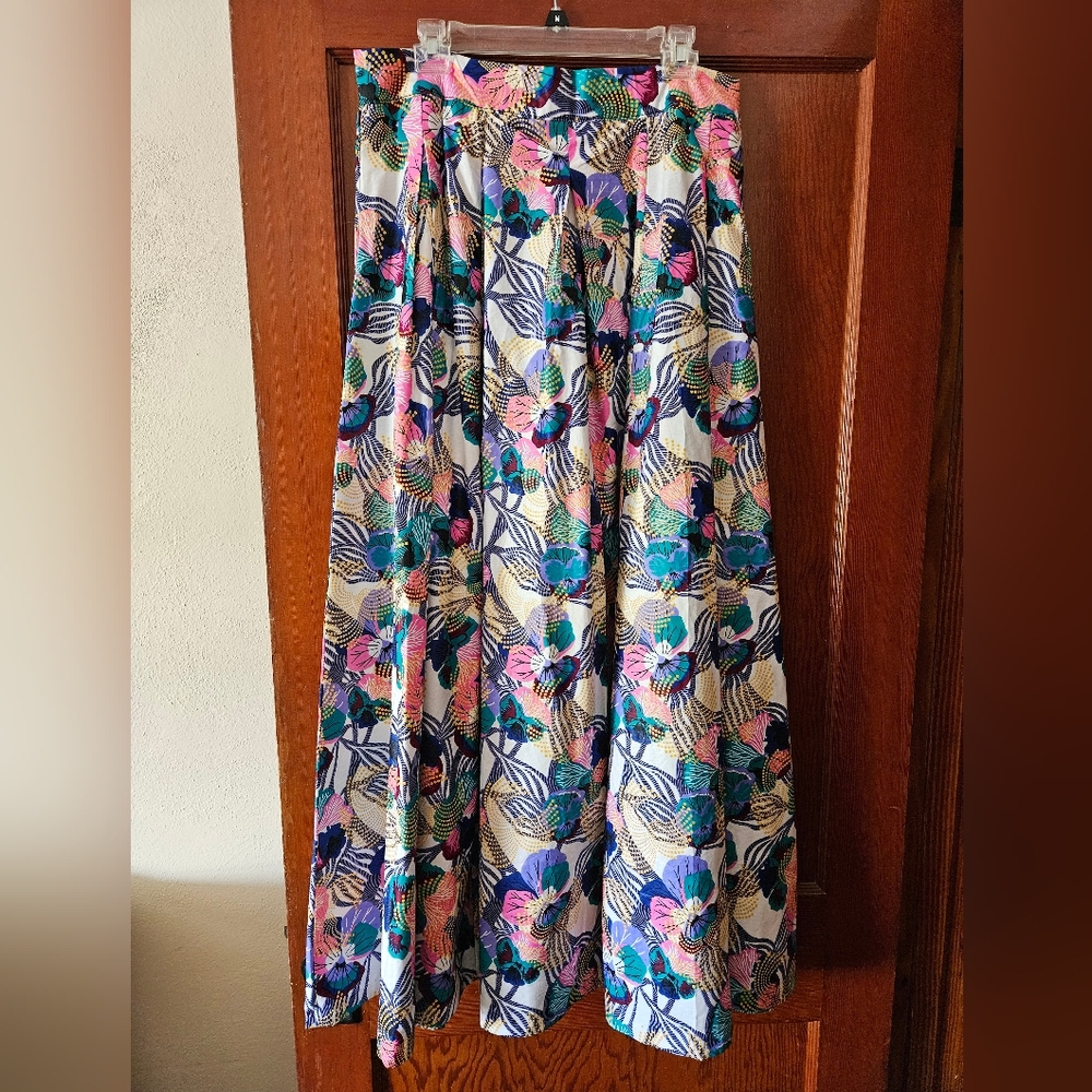 NEW Francis + Benedict Skirt Size L NWT